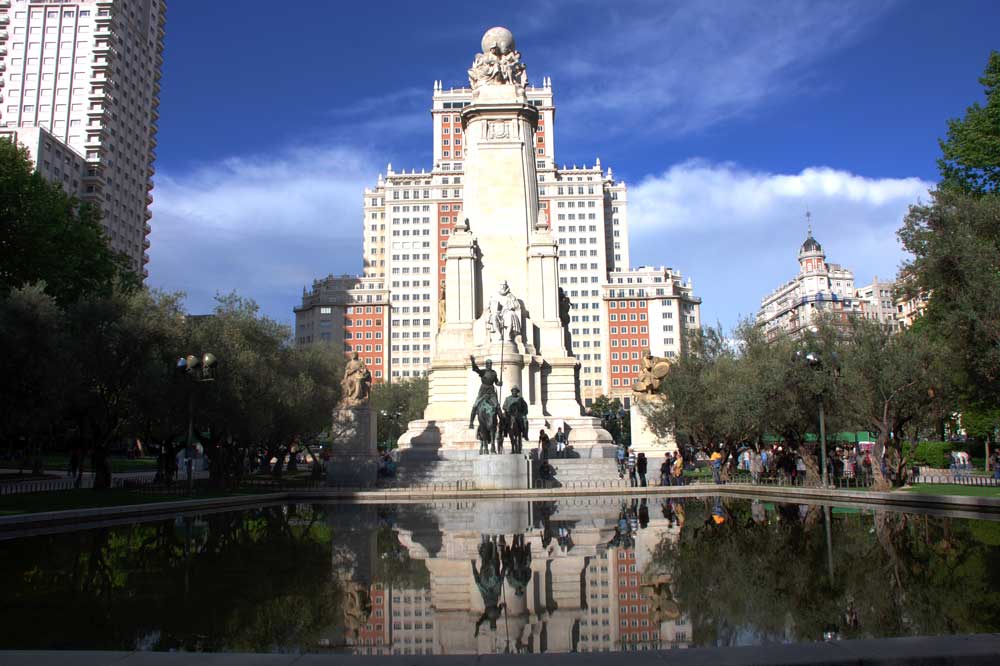 MadridFlash - Spain Square